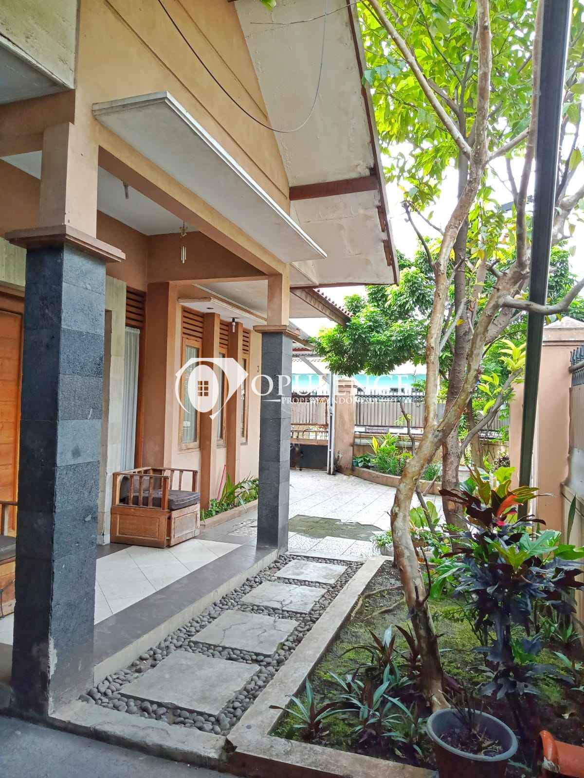 Rumah Dijual di Pusat Kota Bandung — Sayap Ciateul Dekat Moh Toha | 224 m²